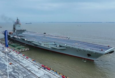 W Chinach rozpoczęto próby morskie lotniskowca Fujian
