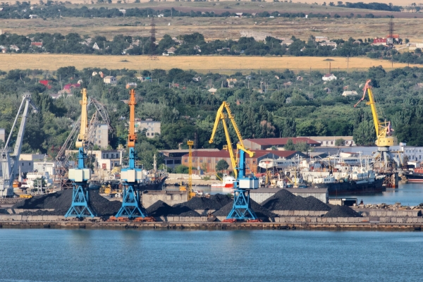 Rosja zaprzecza, by blokowała porty Ukrainy na Morzu Azowskim