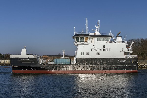 Częściowo wyposażony stawiacz pław dla Norwegii z Montex Shipyard