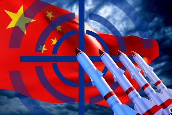 Chińskie rakiety przeleciały nad Tajwanem, okręty i samoloty naruszyły medianę Cieśniny...