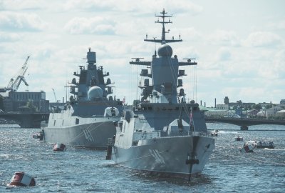 Włoskie Ministerstwo Obrony dementuje doniesienia o rosyjskich okrętach na włoskich wod...