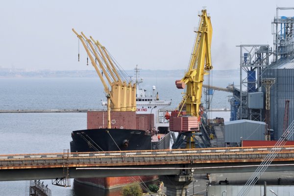 Ukraina: Pierwszy raz od wybuchu wojny zagraniczne statki handlowe przybyły po transpor...