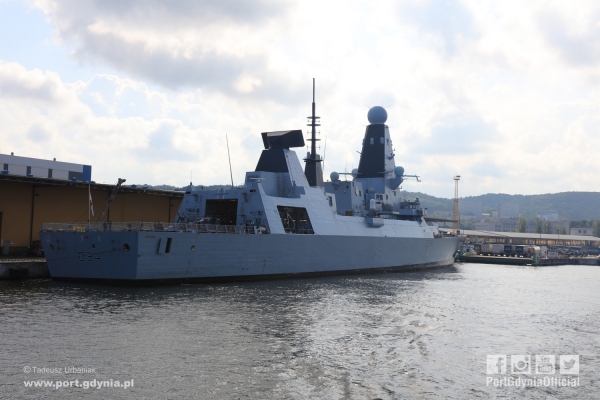 HMS Diamond w Porcie Gdynia [VIDEO]