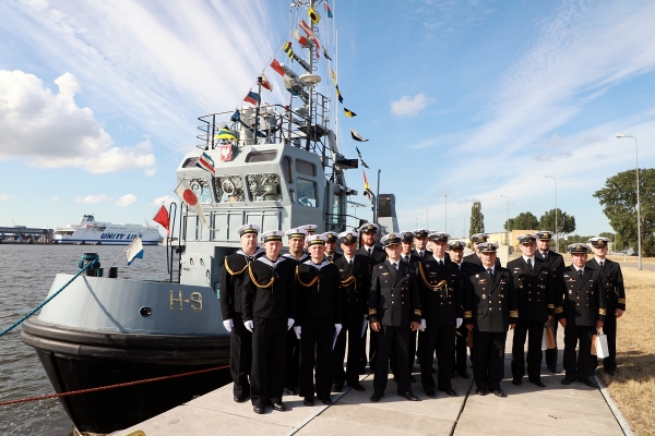 Świnoujskie holowniki obchodziły 25 rocznicę pierwszego podniesienia bandery