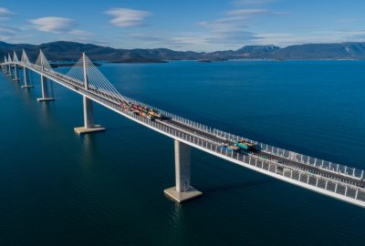 Otwarto most przez Adriatyk łączący kontynentalną część kraju z Półwyspe...