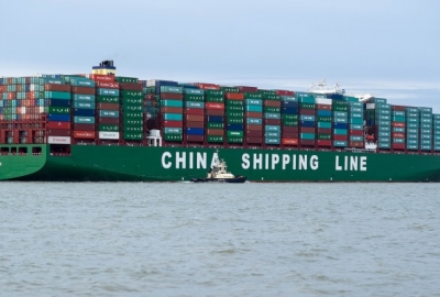 China Shipping zamawia sześć mega kontenerowców
