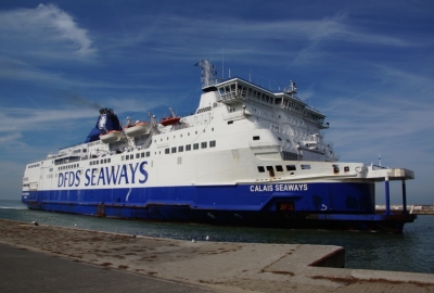 Opóźnienie promu Calais Seaways. Na pokład wdarli się nielegalni imigranci