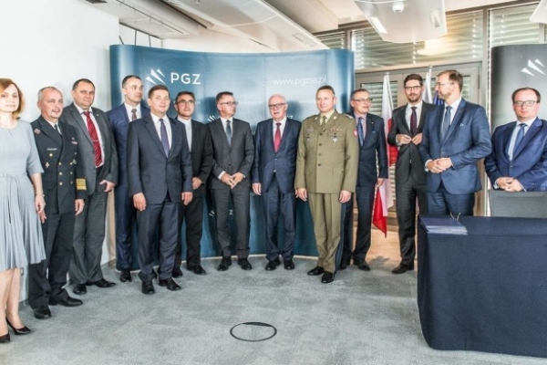 Kolejne uczelnie wyższe rozpoczęły współpracę z Polską Grupą Zbrojeniową