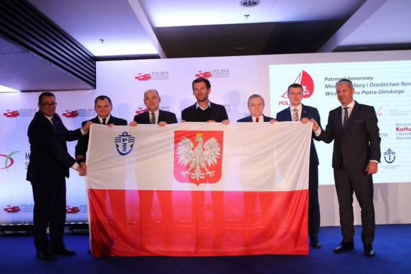 Gliński: program Polska100 odwołuje się do dobrych stron naszej ojczyzny