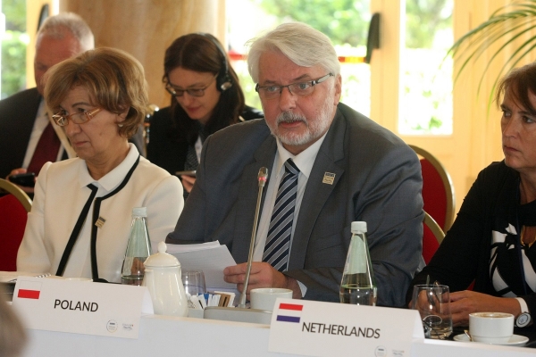Bezpieczeństwo i współpraca w regionie Morza Śródziemnego tematem konferencji OBWE w Pa...