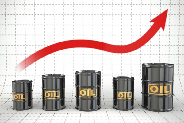 Analityk PKN Orlen o rynku i cenach ropy i paliw oraz wpływie na nie paliw okrętowych...