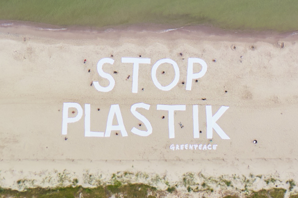 Stop plastik. Greenpeace z kolejną akcją na rzecz środowiska