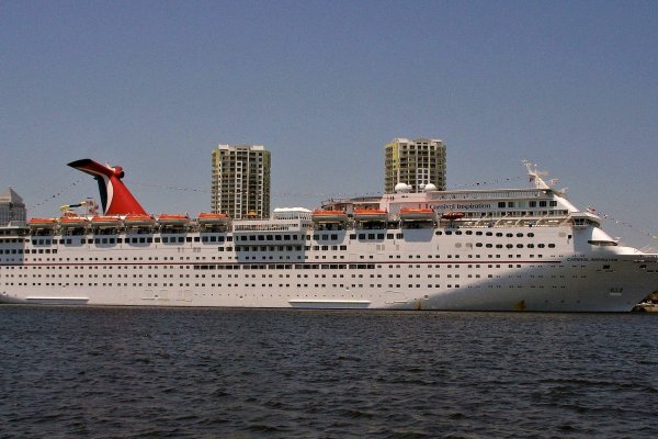 Kolejny statek Carnival Corporation zostanie poddany recyklingowi