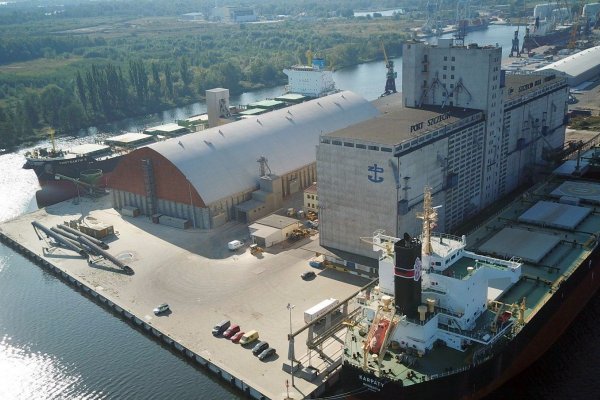 Nowe nabrzeża przeładunkowe w porcie Szczecin chce budować sześć firm 