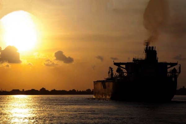 W ogniu krytyki zielonych IMO uchwaliła środki dla dekarbonizacji żeglugi