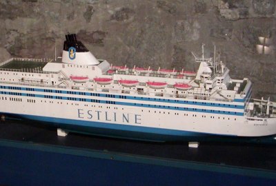 Statek MS Estonia model