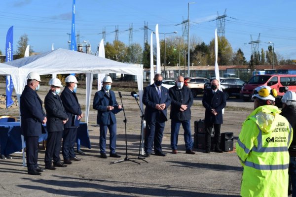 Teren budowy bloków gazowo-parowych w Elektrowni Dolna Odra przekazany wykonawcy