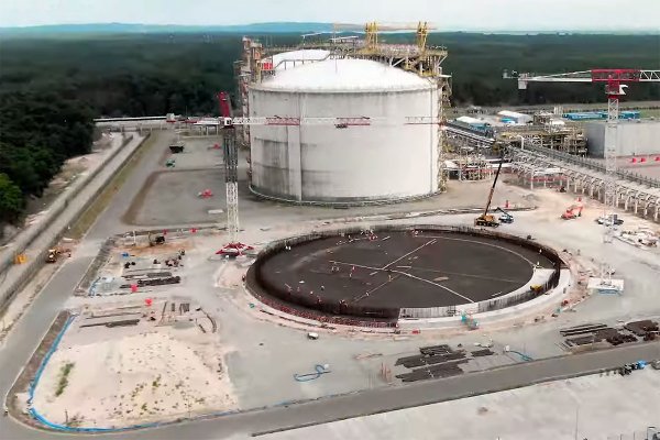 Postęp prac przy rozbudowie terminalu LNG w Świnoujściu