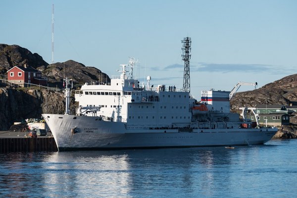 Zatrzymany statek badawczyAkademik Ioffe pozostaje na redzie duńskiego portu