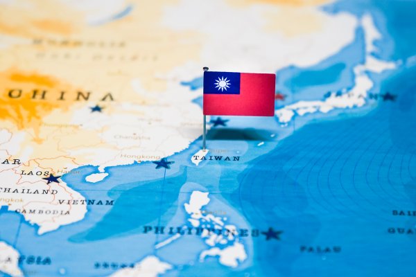 Chiny: Wojsko przeprowadziło sprawdzian gotowości bojowej w Ciśnienie Tajwańskiej