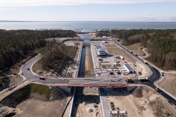 Gróbarczyk: prace nad budową kanału przez Mierzeję Wiślaną idą zgodnie z planem