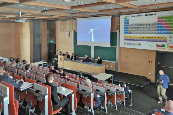 Kadry dla morskiej energetyki wiatrowej z Uniwersytetu Gdańskiego