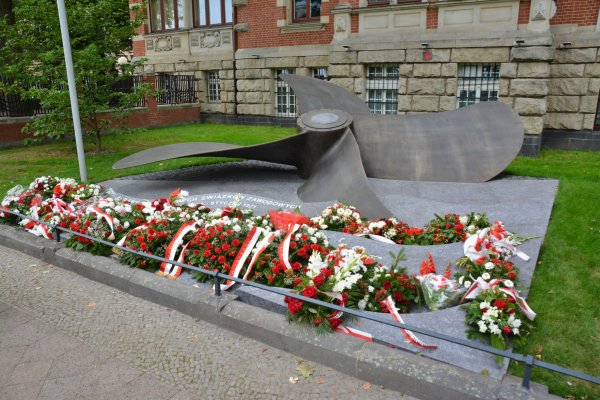 Szczecin: 53. rocznica strajku w Stoczni Szczecińskiej