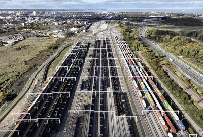 Marchewka: Potrzebne wzmocnienie rozwoju sieci kolejowej w Porcie Gdańsk...