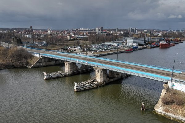 Gdańsk: Będzie prom wzdłuż mostu Siennickiego