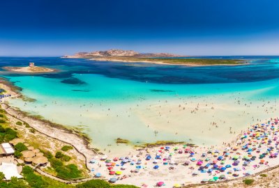 Na Sardynii turyści kradną piasek z plaży