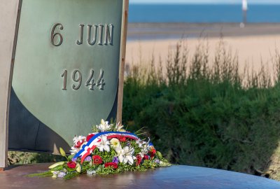 Francja: Przed oficjalnymi obchodami Normandia wspomina 80. rocznicę lądowania aliantów...
