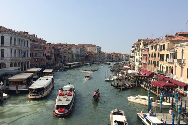 Władze Wenecji: Rozważamy podniesienie opłaty za wstęp do miasta