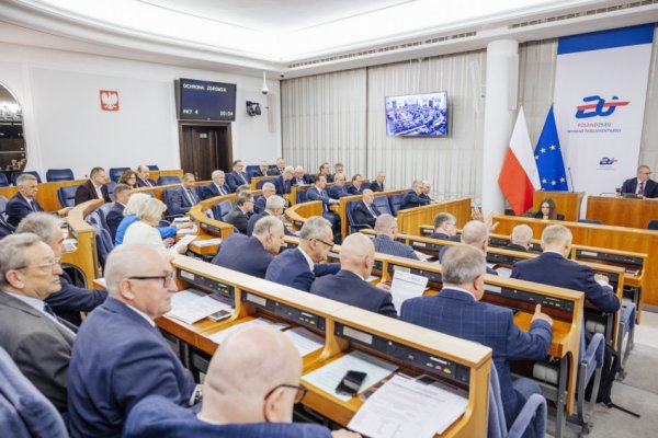 Senat nie zgłosił poprawek do ustawy o finansowaniu elektrowni jądrowej...