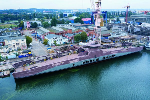 Remontowa Shipbuilding zwodowała pierwszy prom elektryczny dla Norwegii [VIDEO]