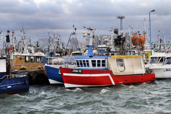 Gróbarczyk chce, by porty obniżyły opłaty dla statków rybackich i wędkarskich